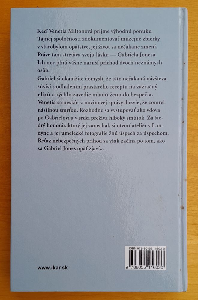 Láska na druhý pohľad / Preložila Zdenka Buntová