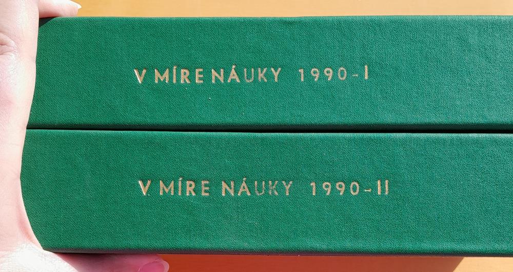 V mire nauky 1990 / 1.- 12. (В мире науки)