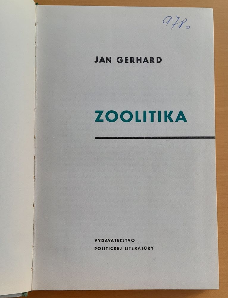 Zoolitika
