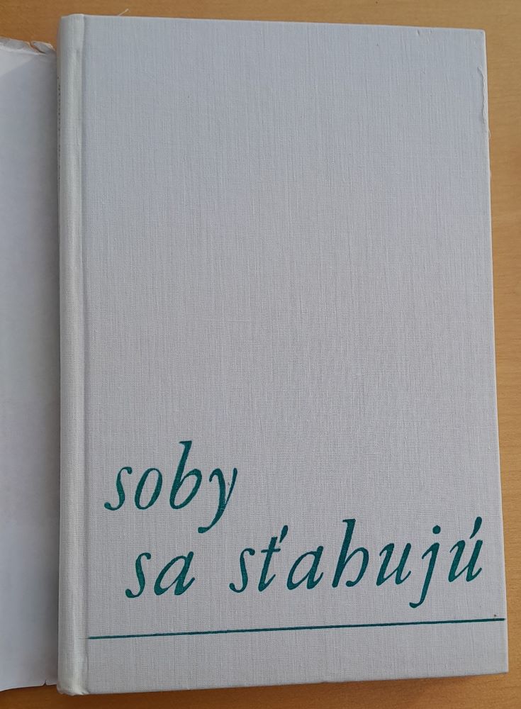 Soby sa sťahujú / Hviezdoslavova knižnica