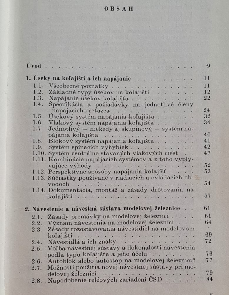 Napájanie, istenie a premávka modelových železníc
