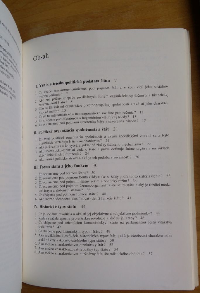 Štát a právo v otázkach a odpovediach