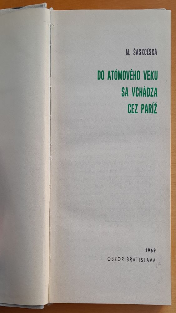 Do atómového veku sa vchádza cez Paríž / Periskop