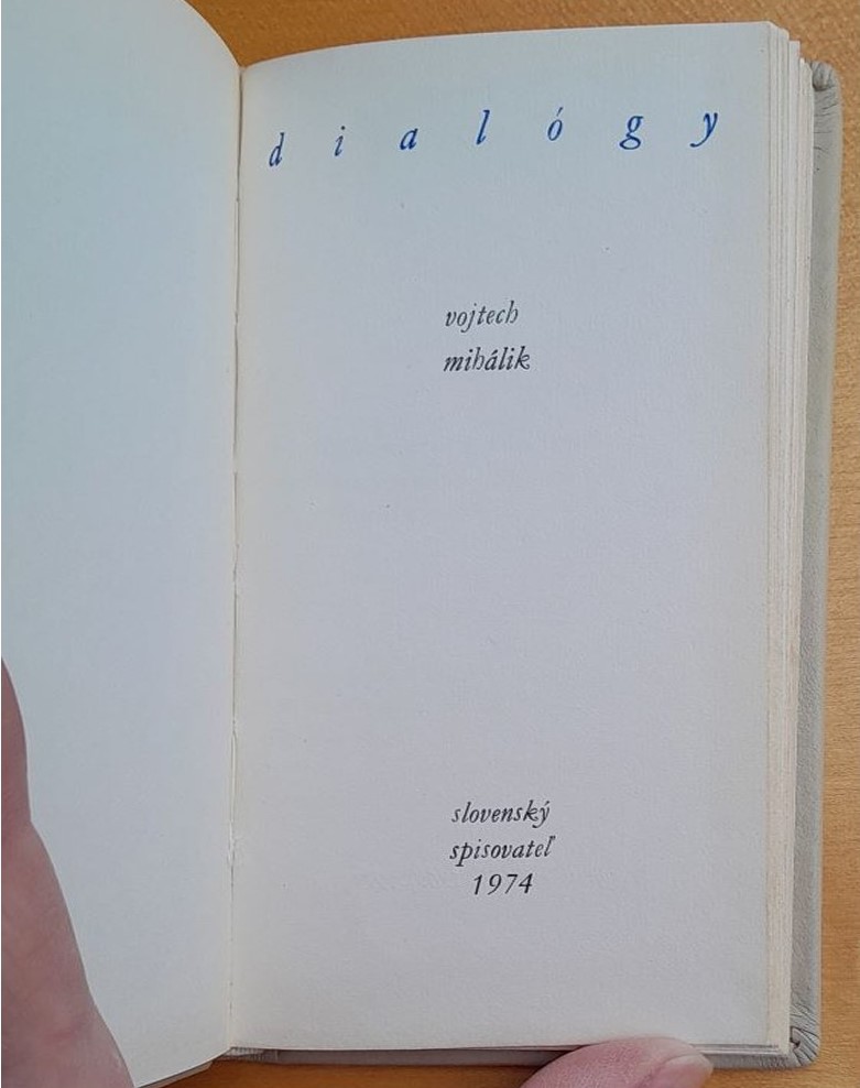 Dialógy / Edícia Zlatá jabloň