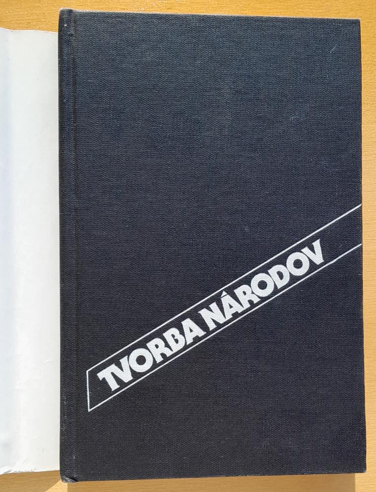 Dobrý človek v Afrike / Tvorba národov