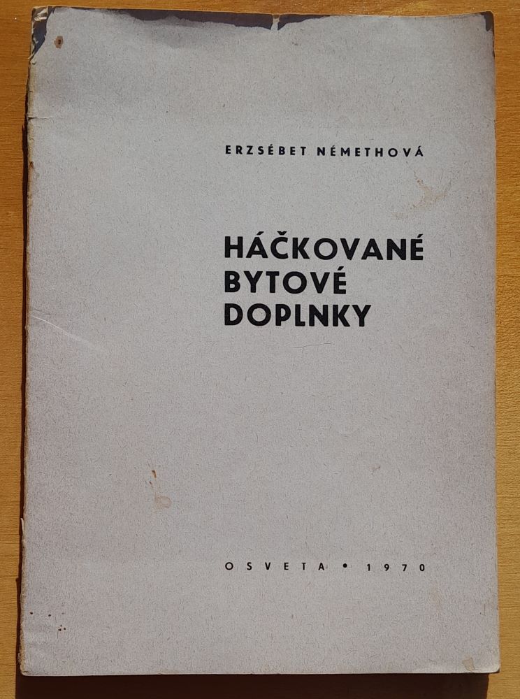 Háčkované bytové doplnky