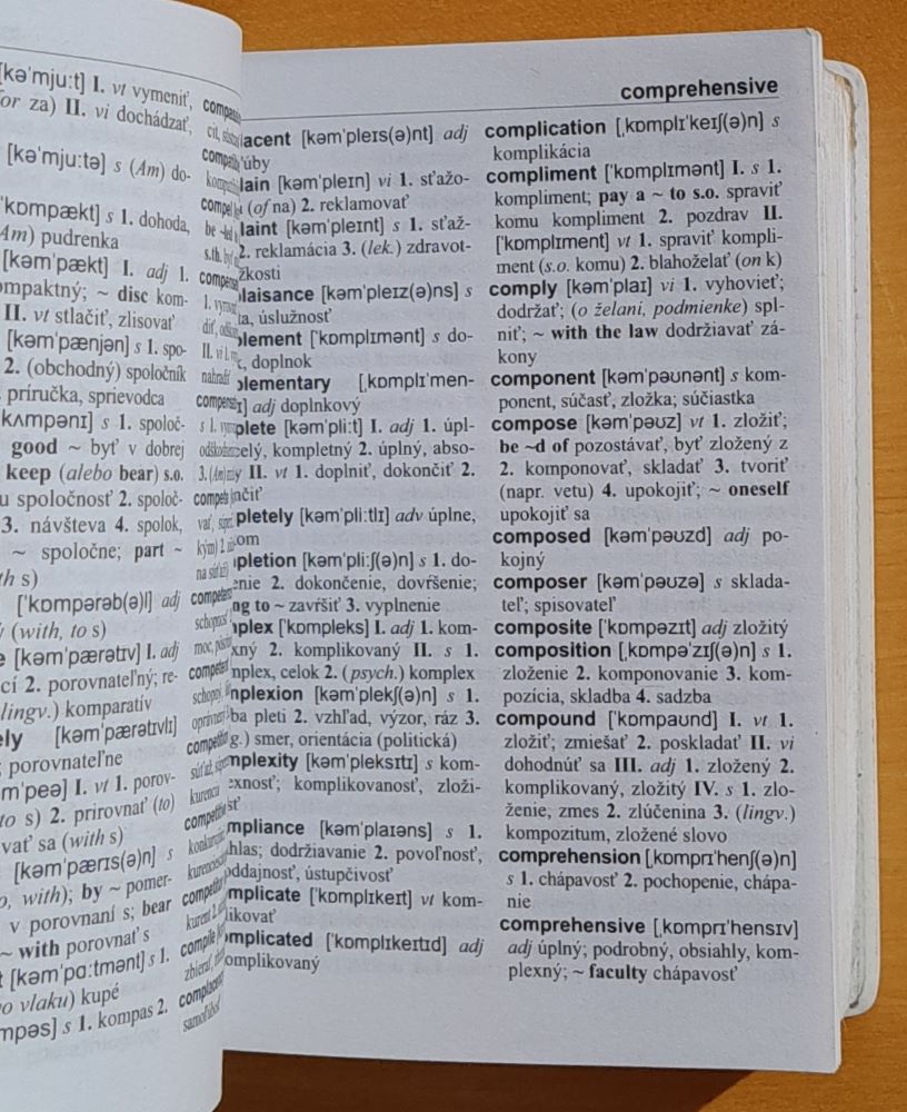 Anglicko-slovenský a slovensko-anglický vreckový slovník