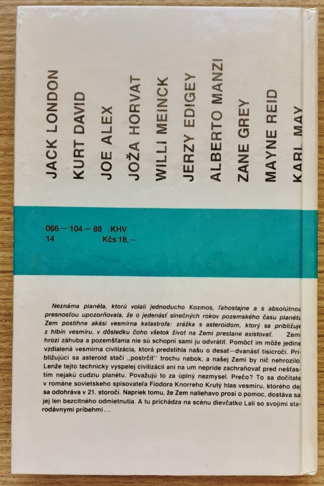 Krutý hlas vesmíru / STOPY