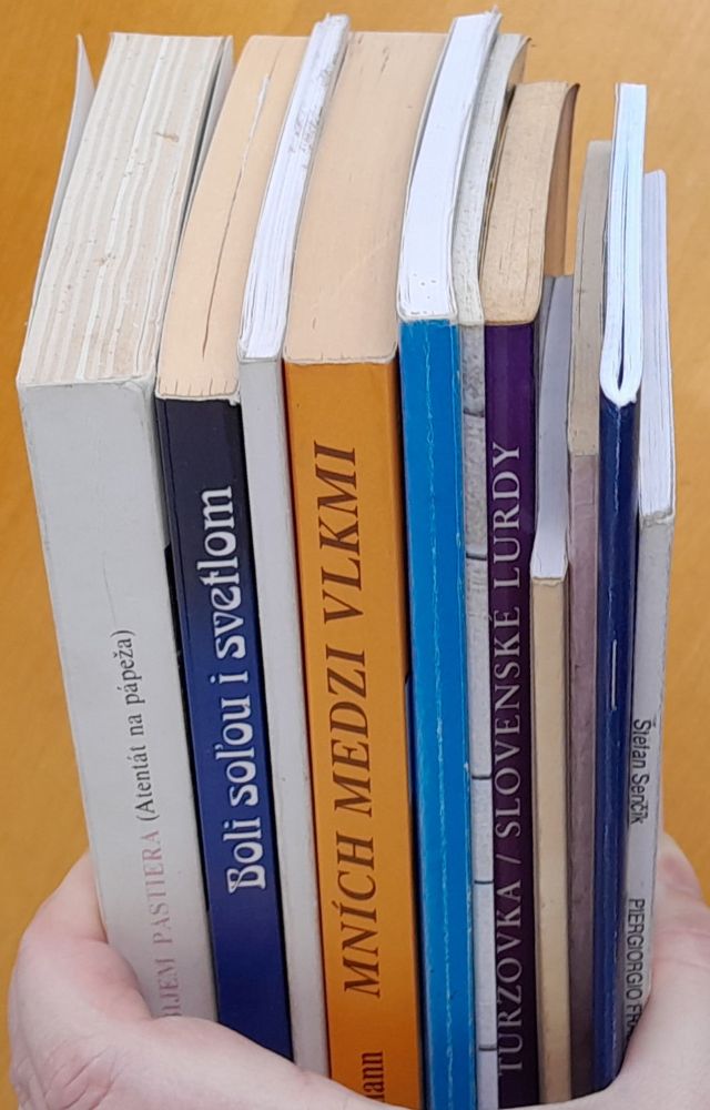 Balíček náboženských kníh pre veriacich - výpovede osobností a o osobnostiach - vhodné ako darček.