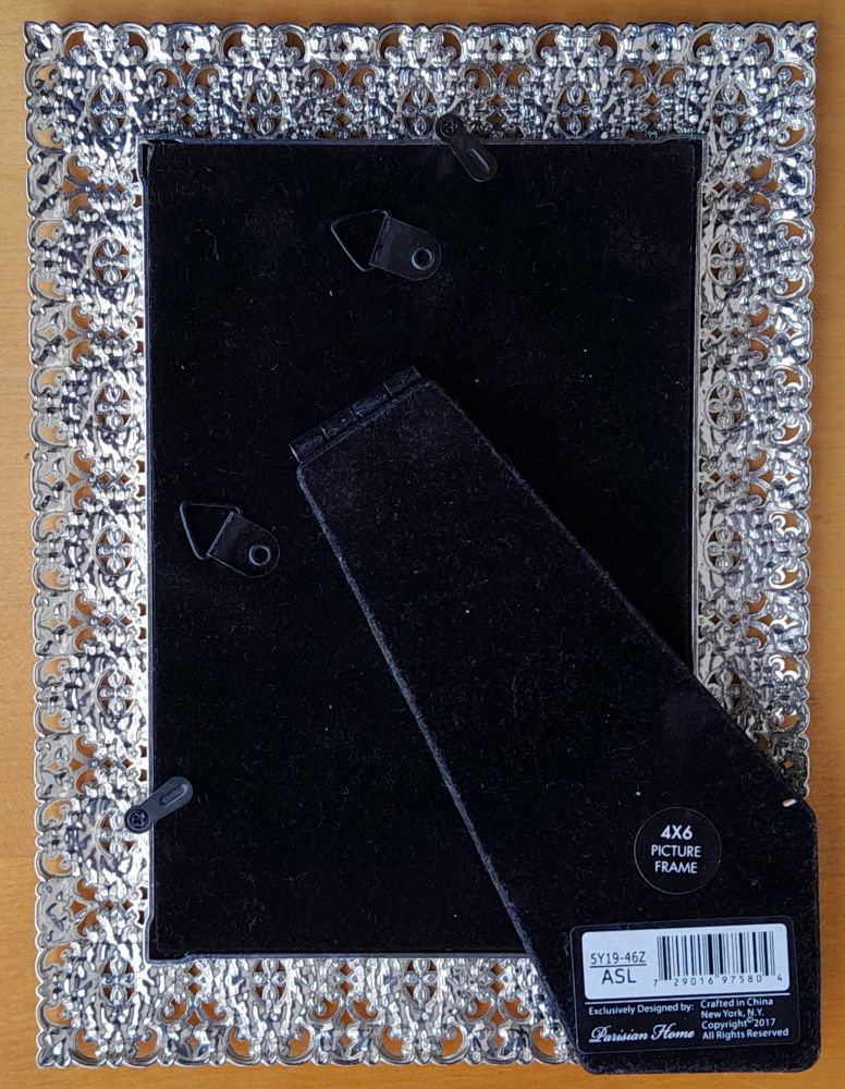 Kovový rámik na fotografiu