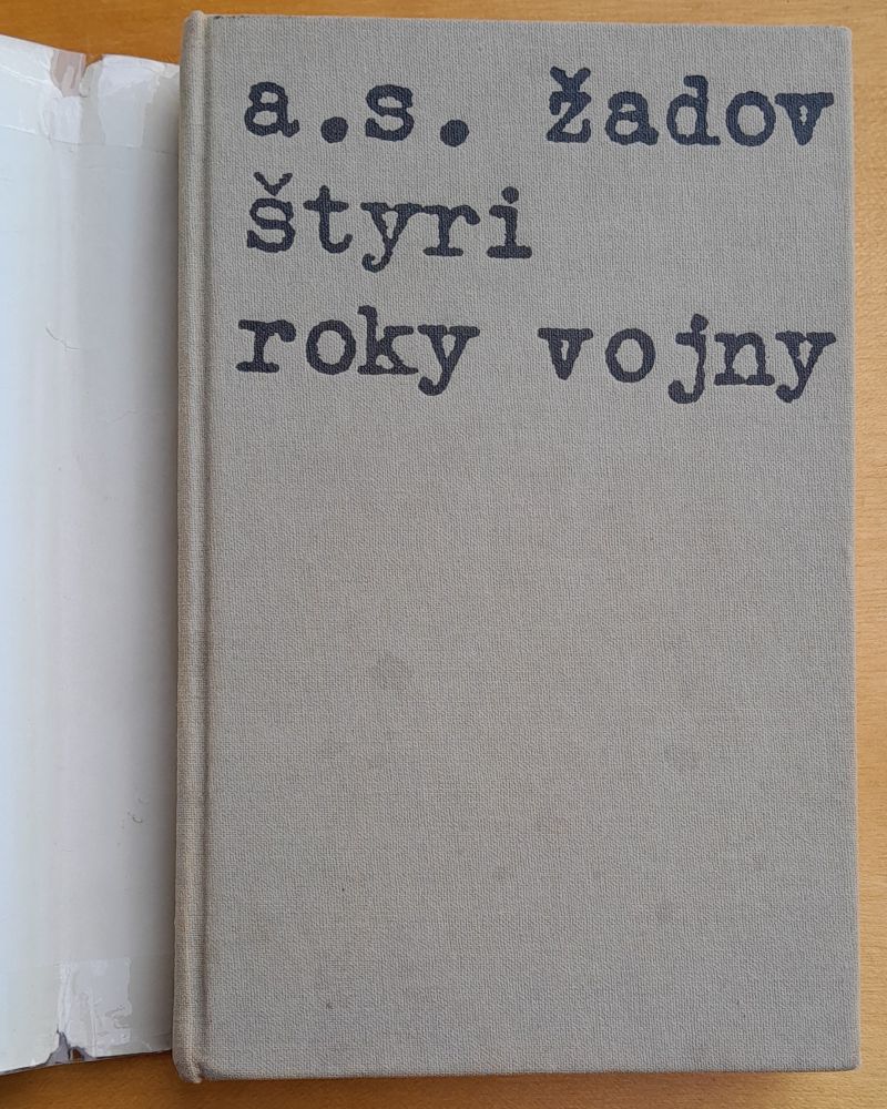 Štyri roky vojny / Edícia Memoáre