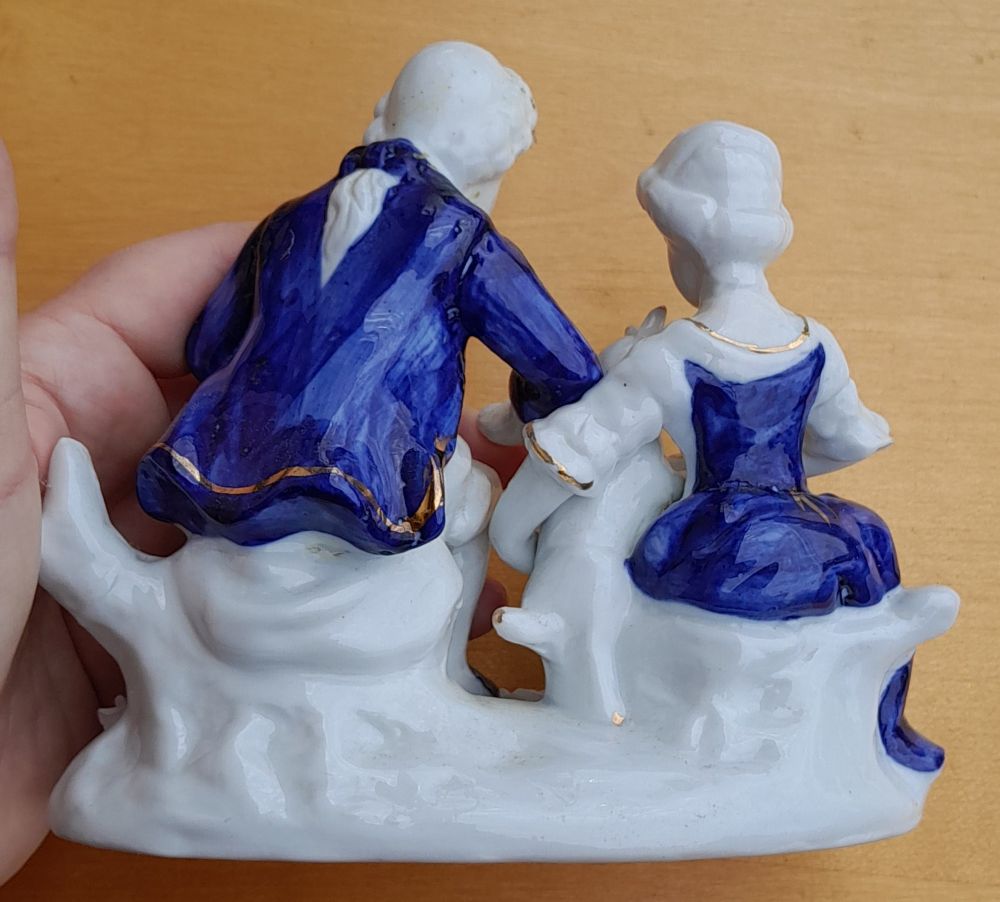 Porcelánový párik