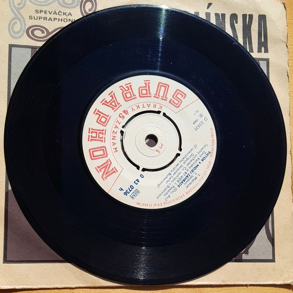 Zora Kolínska, LP platňa, single play