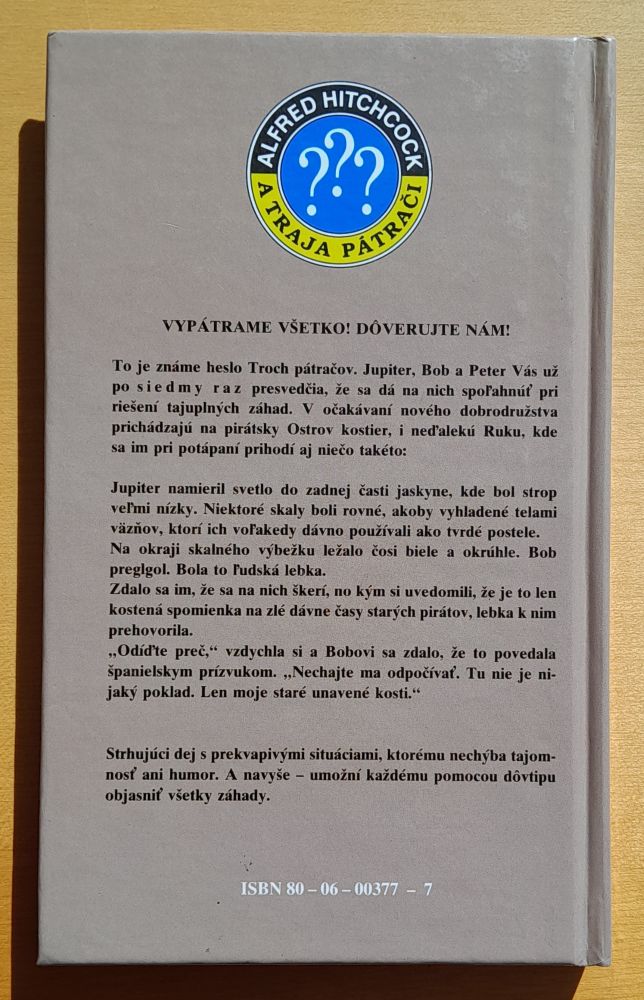 Alfred Hitchcock a traja pátrači 7. - Tajomstvo ostrova kostier