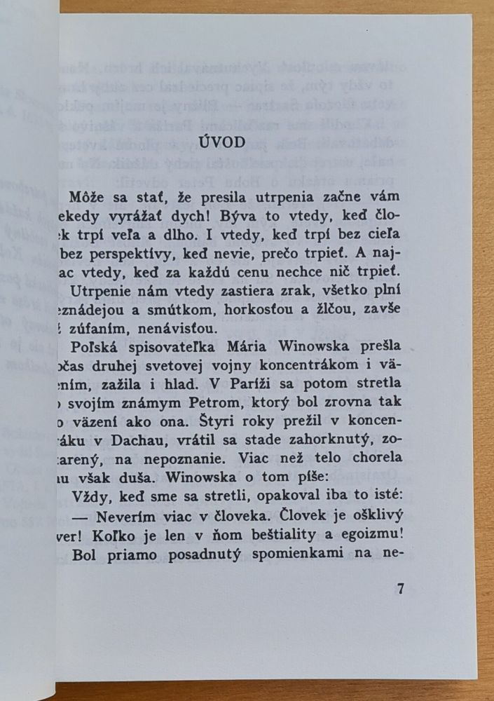 V bunkri hladu
