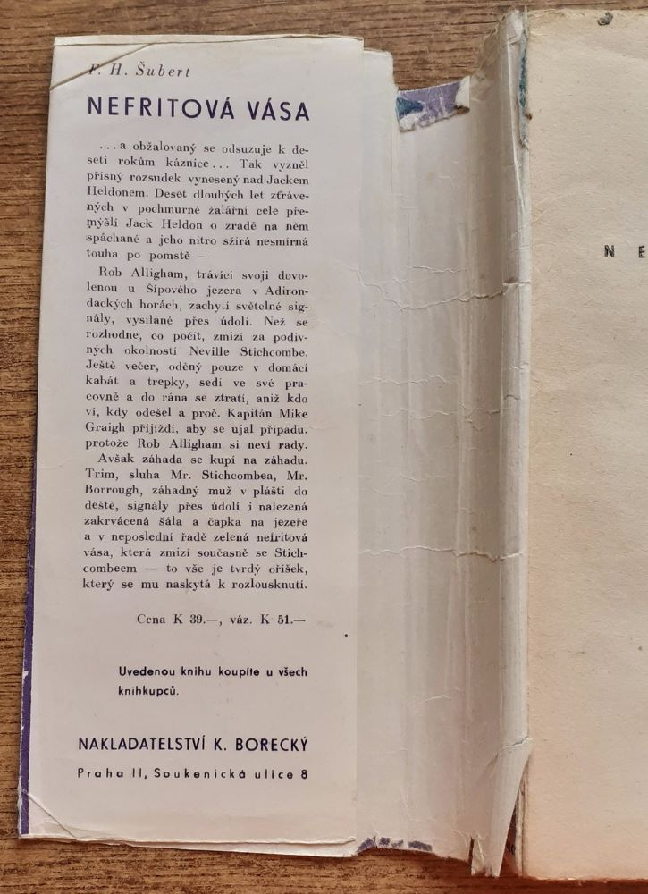 Nefritová vása / Detektivní román