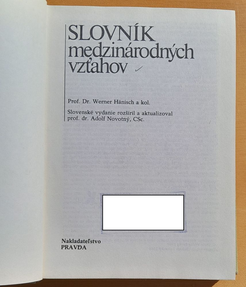 Slovník medzinárodných vzťahov