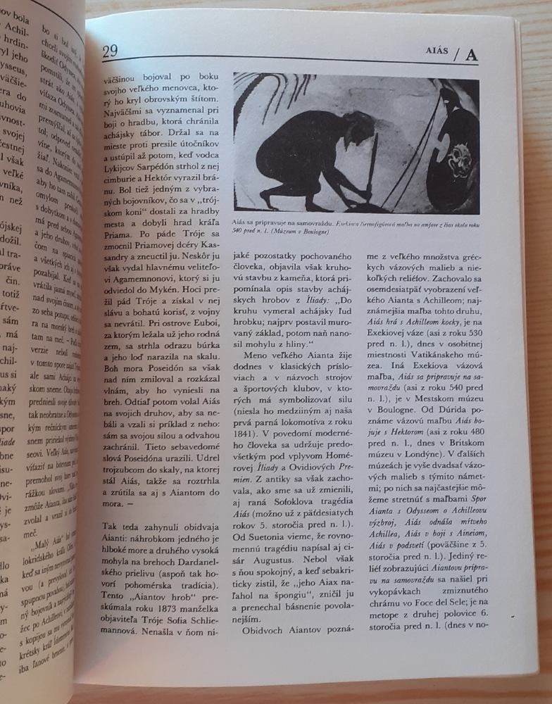 Bohovia a hrdinovia antických bájí