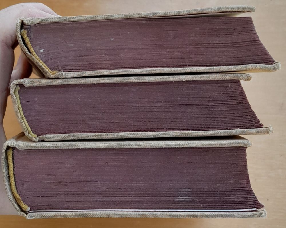 Bratrstvo / Tři rapsodie I-III / Bitva u Lučence / Mária / Žebráci