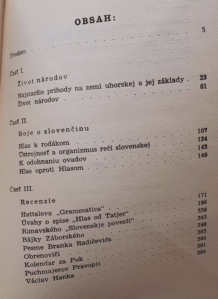 Hlas k rodákom / Úvahy, články, polémie a recenzie