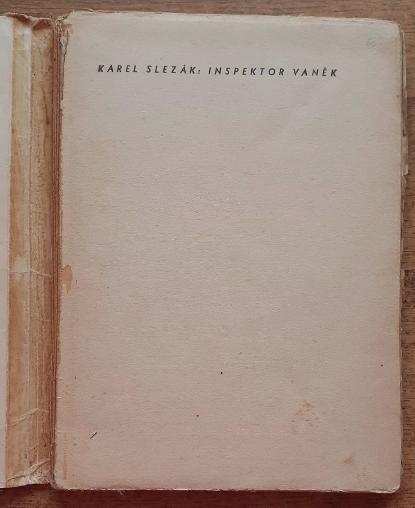 Inspektor Vaněk / Detektivní historie policisty