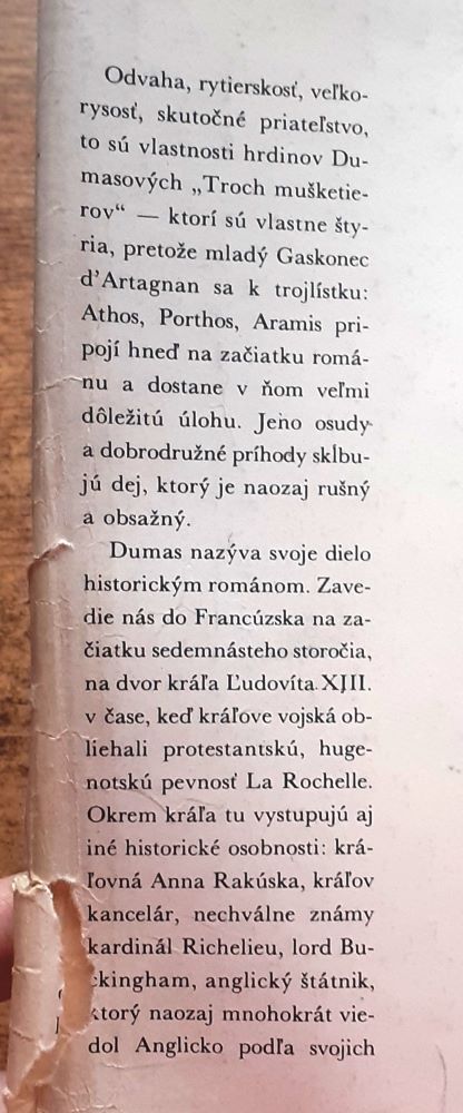 Traja mušketieri