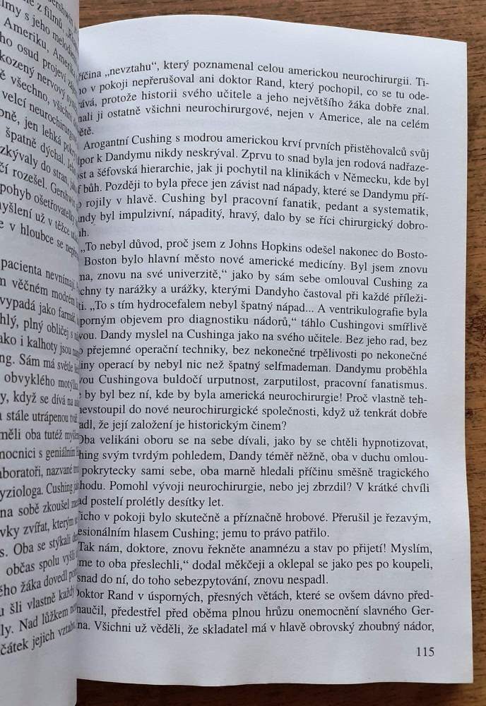 Věčná chirurgie / Jedenáct příběhú