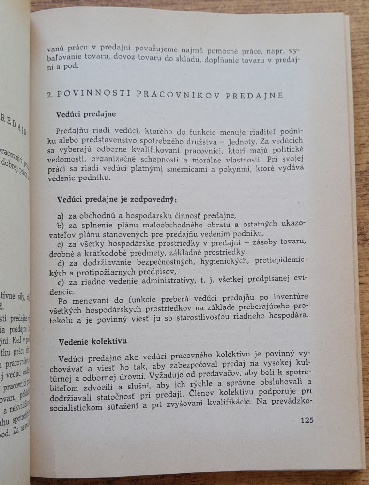 Ekonomika obchodu a technika predaja / Pre 1. 2. a 3. ročník odborných učilišť a učňovských škôl / Učebné odbory predavačské