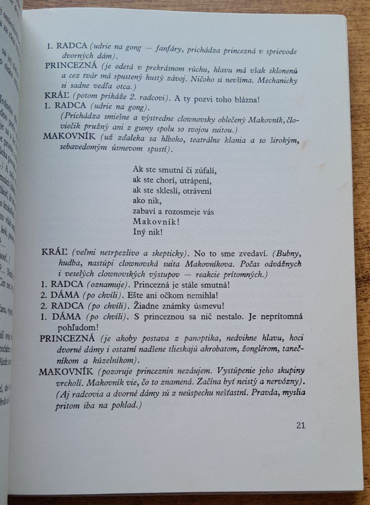 Rozprávky z divadla / Pre čitateľov od 9 rokov