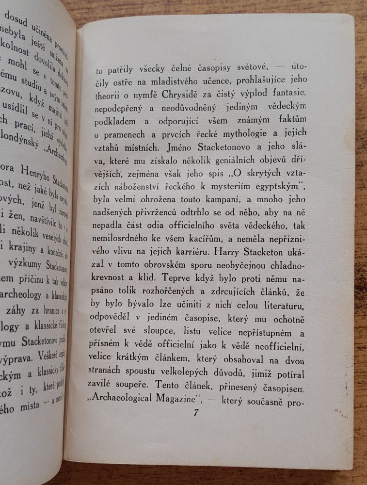 Háj satyru / Román