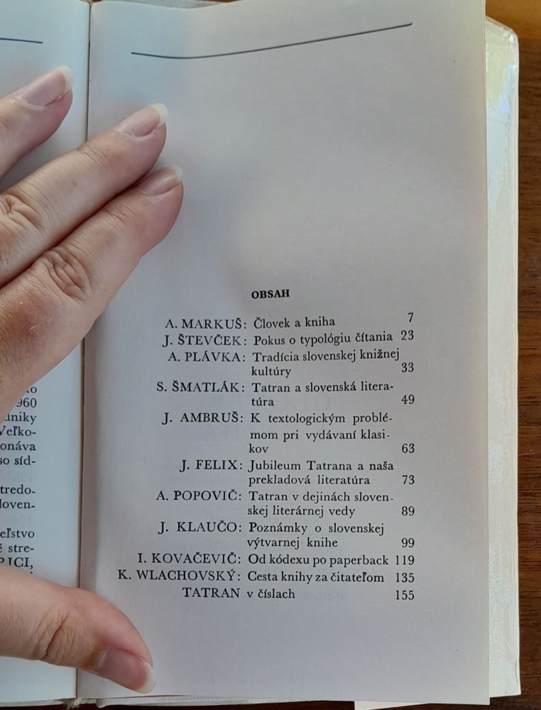 Človek a kniha / Medzinárodný rok knihy