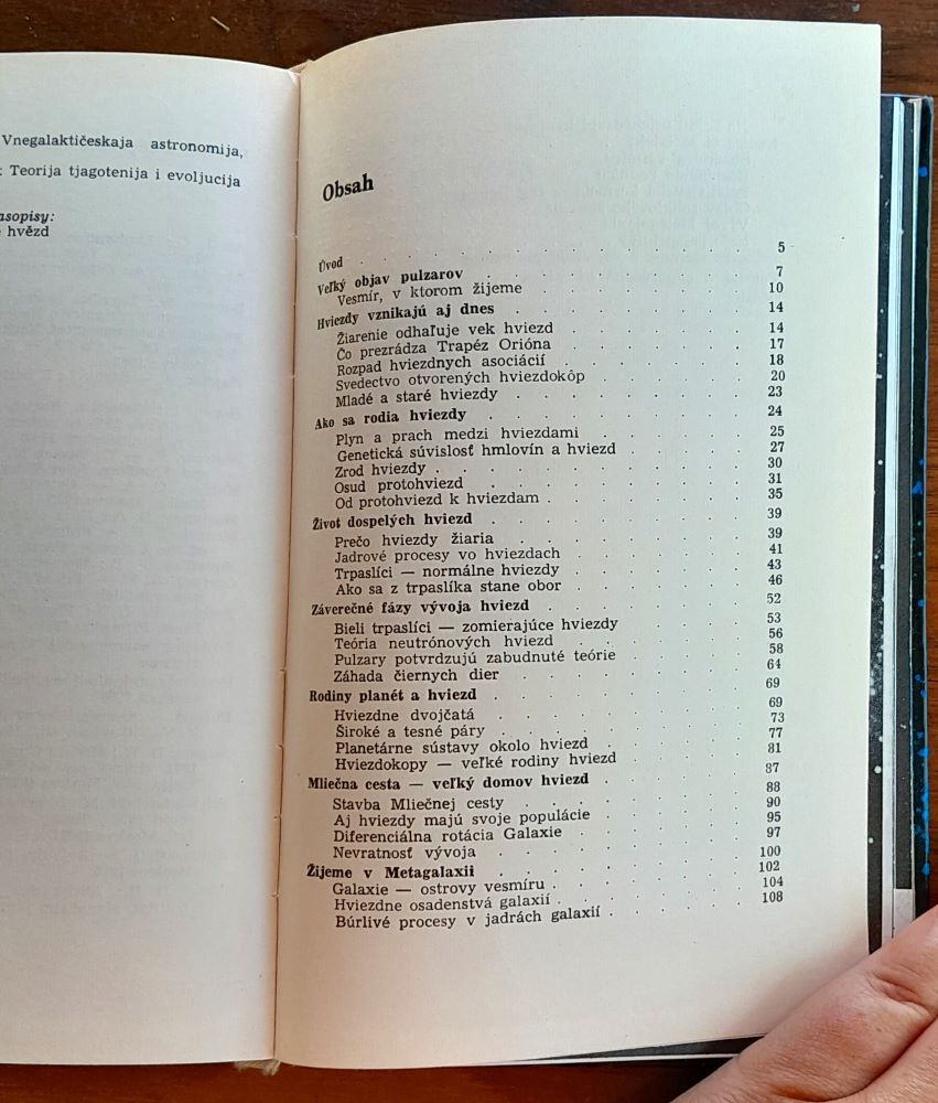 Zo života hviezd / Knižnica stredoškolskej mládeže