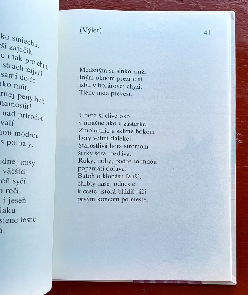 Zo strieborného rázcestia / Pre čitateľov od 9 rokov