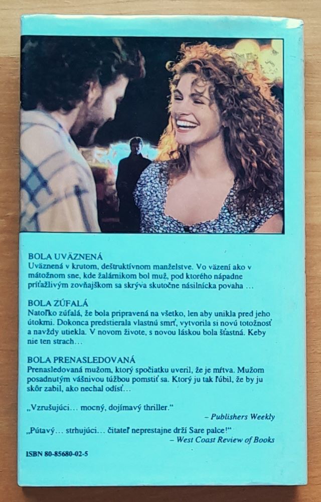 Noci s nepriateľom / Úspešne sfilmovaný román s Júliou Robertsovou v hlavnej úlohe