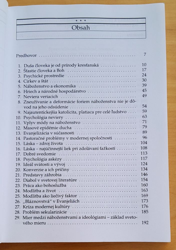 Náboženstvo a krásna spoločnosť
