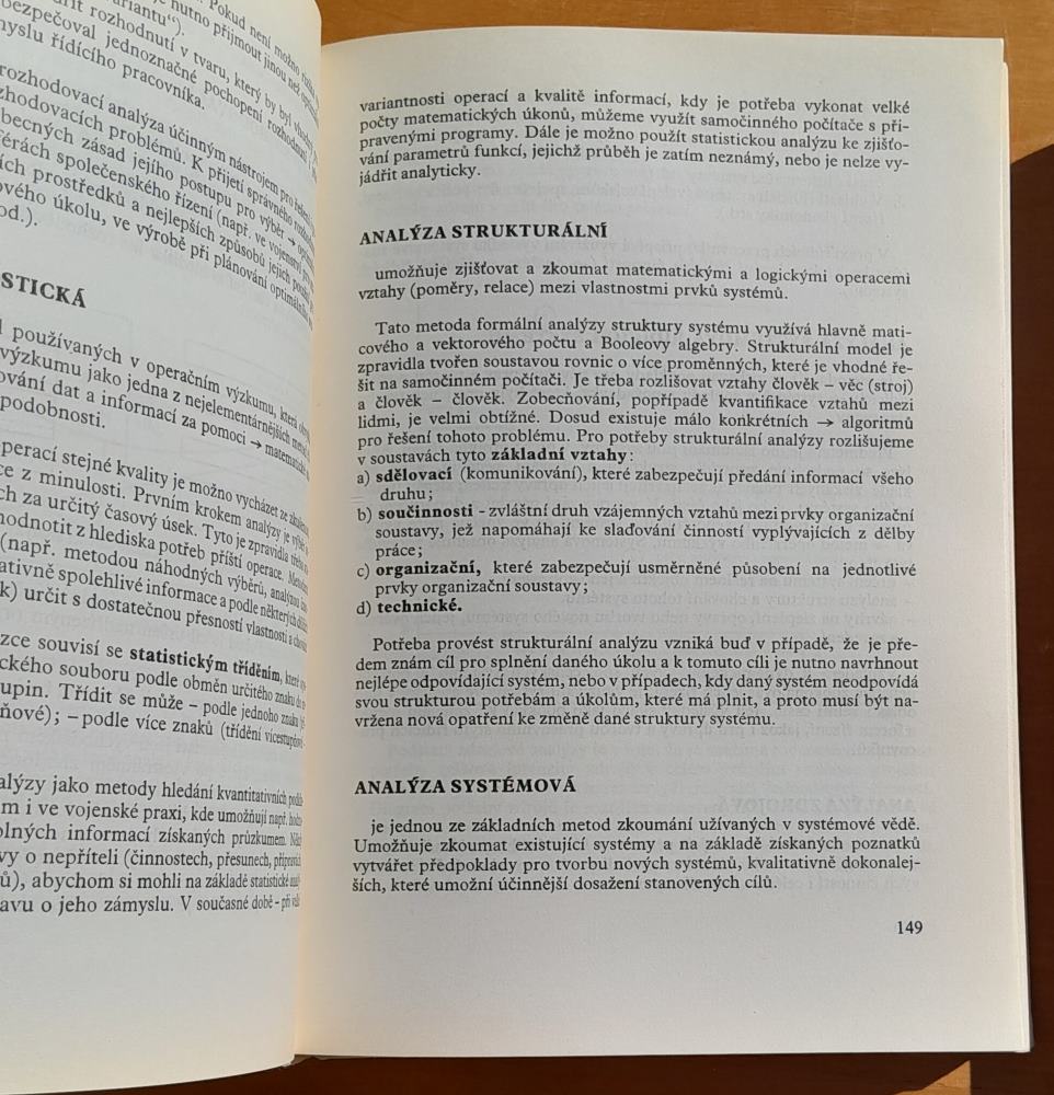 Malá encyklopedie vědeckého řízení 1. A-M 2. N-Z