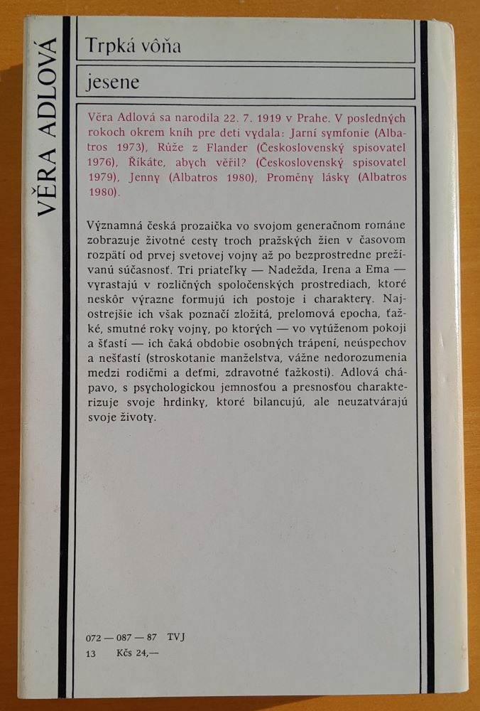 Trpká vôňa jesene / Česká knižnica