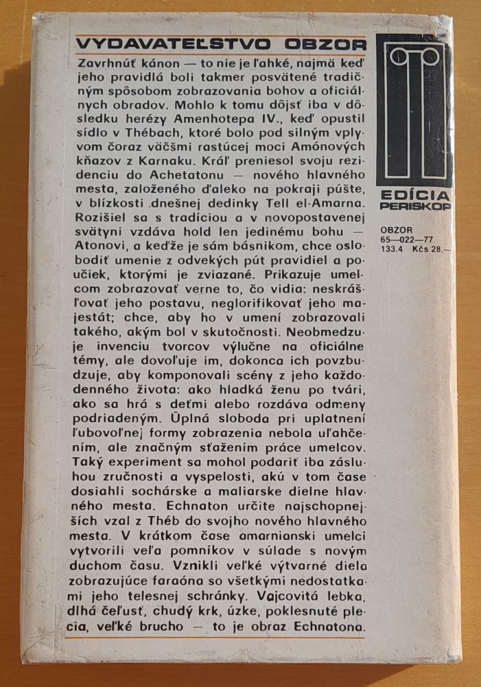 Nielen pyramídy / Edícia Periskop