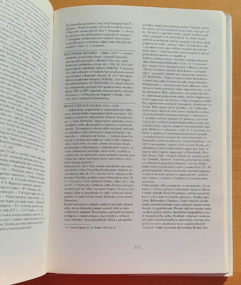 Encyklopedie Velké říjnové socialistické revoluce / Edice Pyramida