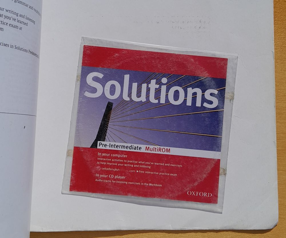 Solutions / Students Book / Učebnica s CD + pracovný zošit