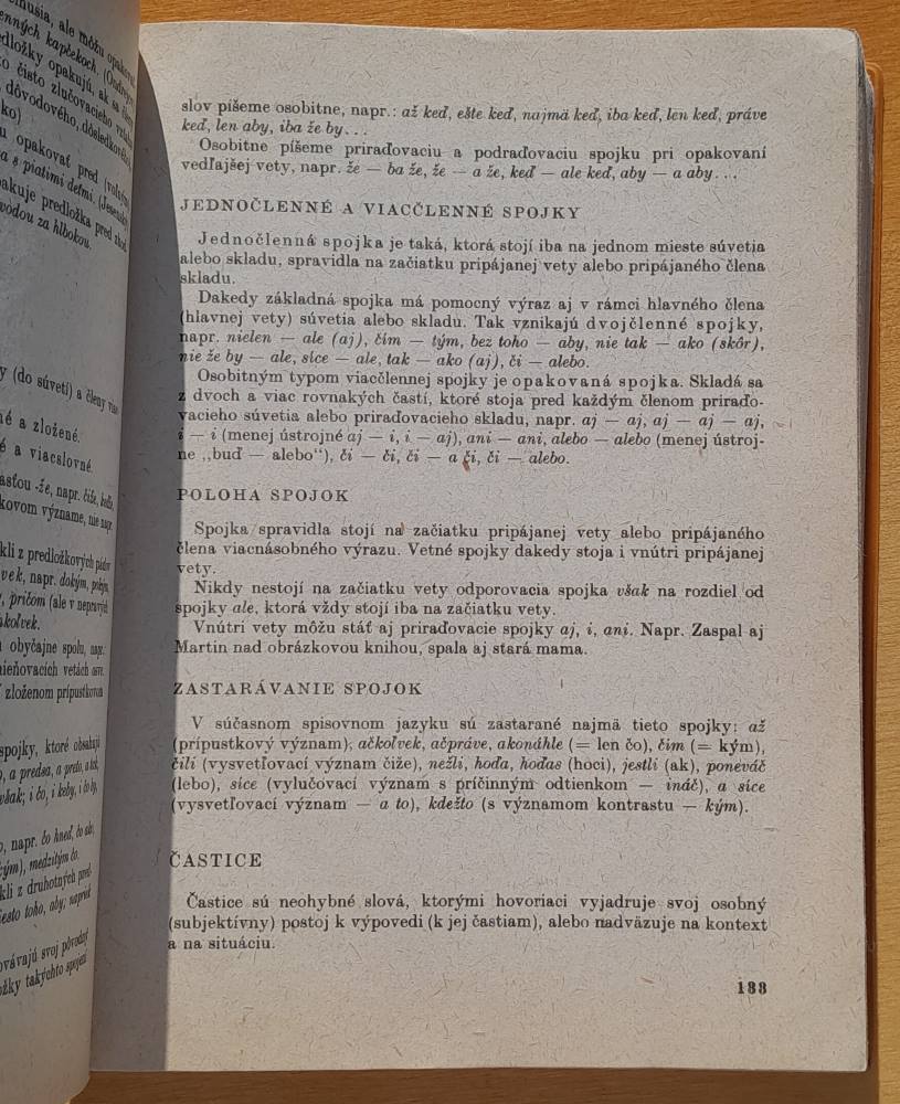 Príručka slovenského pravopisu pre školy