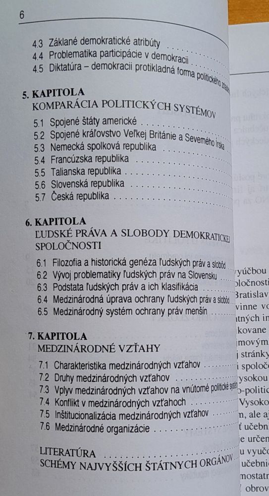 Politológia pre ekonómov