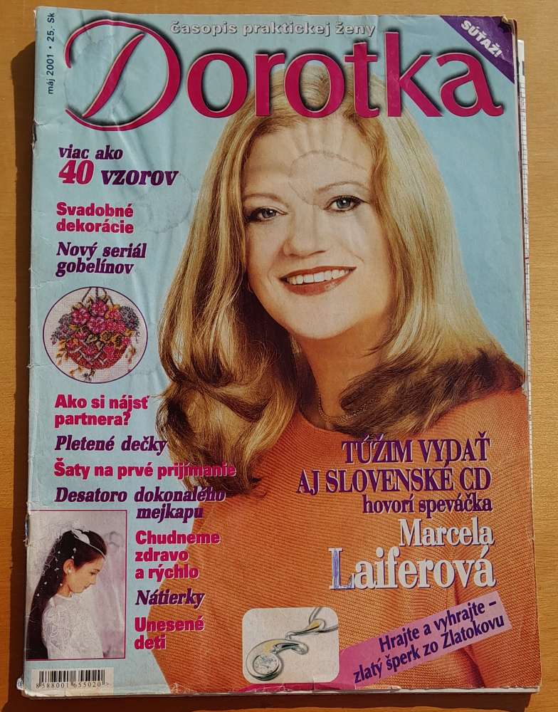 Dorotka rok 2001 čísla 5, 11 a 12 + Strihová príloha