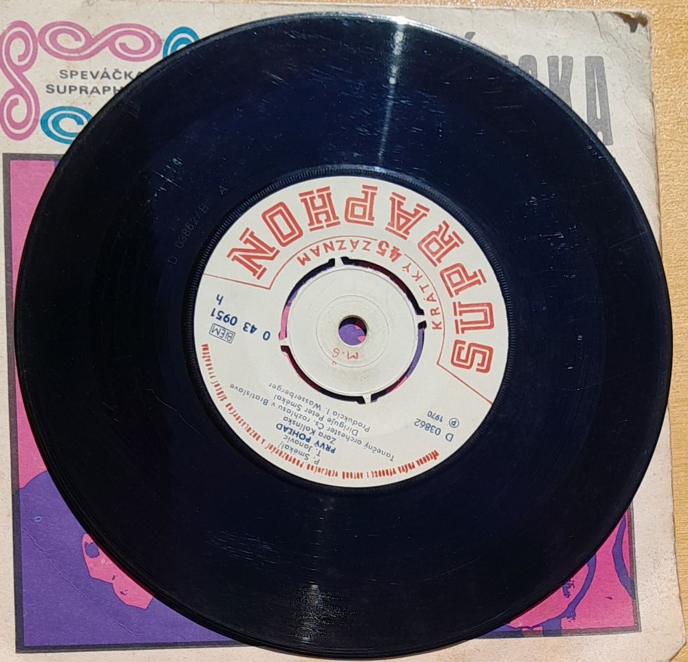 Zora Kolínska, LP platňa, single play