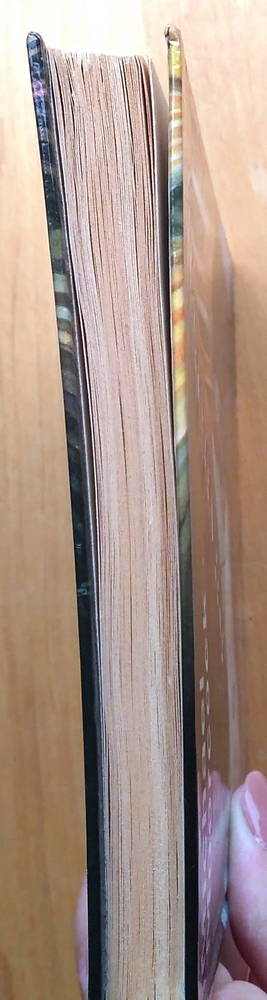 Historie kouzelné húlky ve čtyřech dílech / 1. Černý drahokam / 2. Amulet šíleného boha / 3. Meč úsvitu / 4. Kouzelná húlka