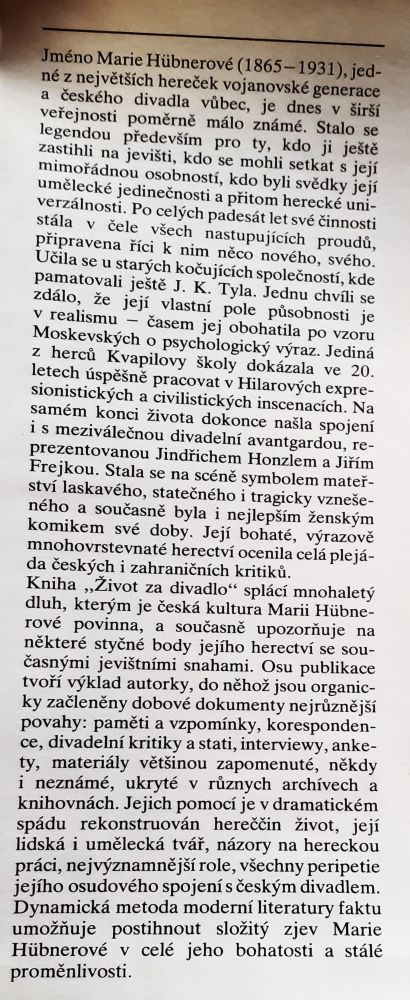 Život za divadlo / Ljuba Klosová / Kniha líčí bohaté, výrazově mnohovrstnaté herectví herečky