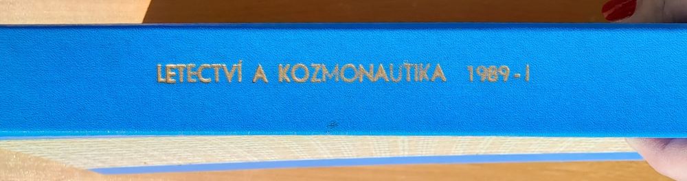 Letectví + kosmonautika / 1989