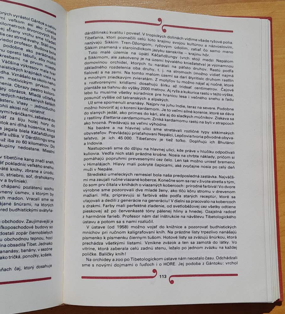 India, čierno-biely kontrapunkt