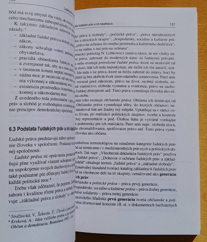 Politológia pre ekonómov