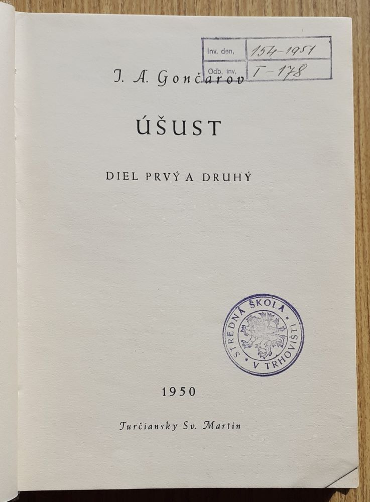 Úšust v dvoch knihách / Gončarov